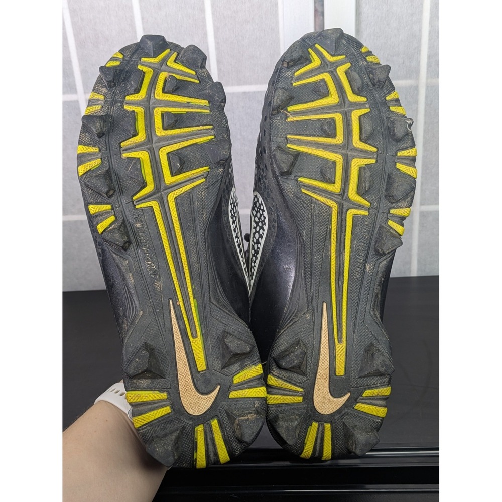Nike Youth Mens Shoes Sneakers 8 Black Cleats Athletic Sports Good Condition - Picture 4 of 10